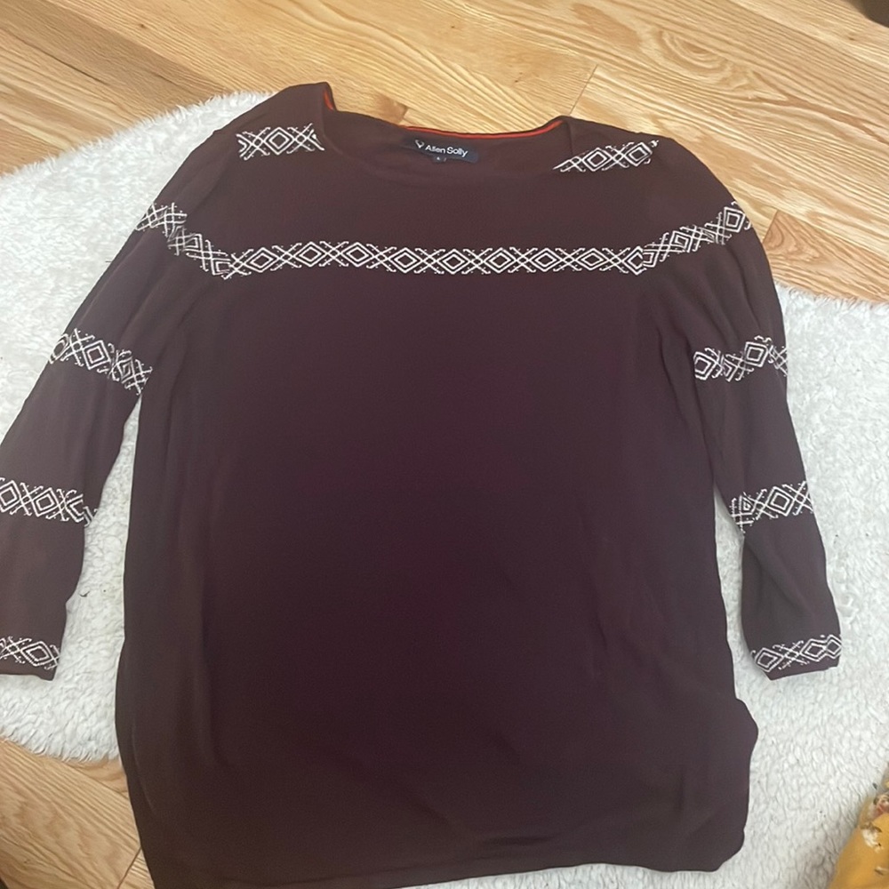 Long sleeves shirt with pattern